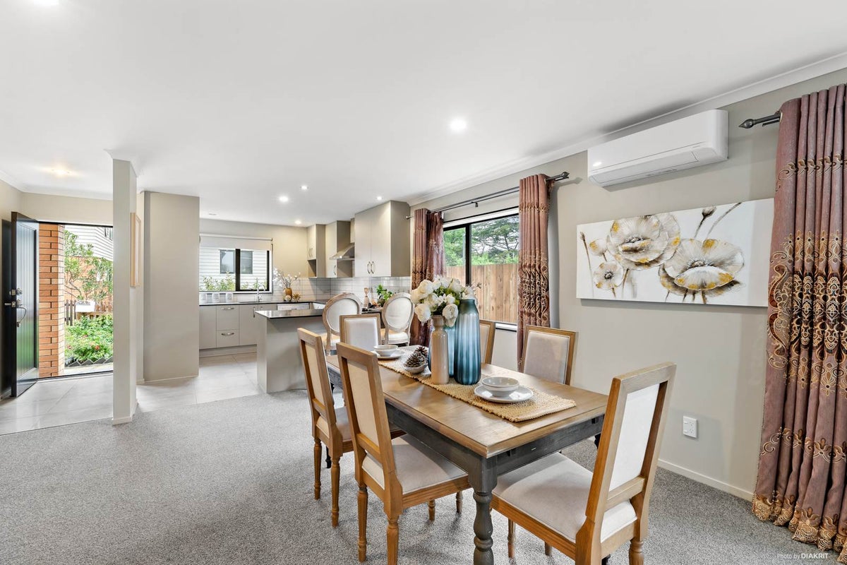 32 Springvale Drive, Fairview Heights, Auckland - Carousel 2