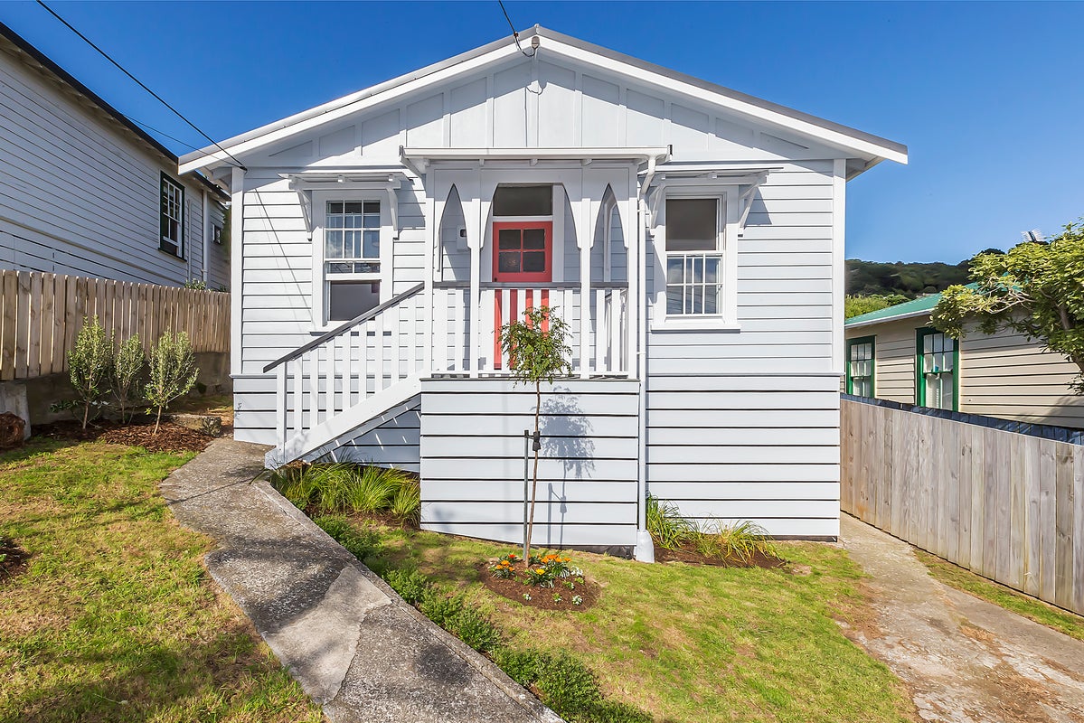 23 Bombay Street, Ngaio, Wellington - Carousel 1