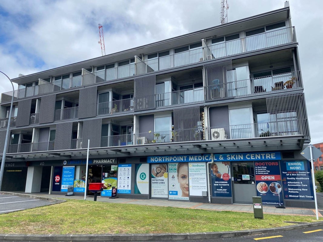 211/40 Library Lane, Albany, Auckland - Carousel 1