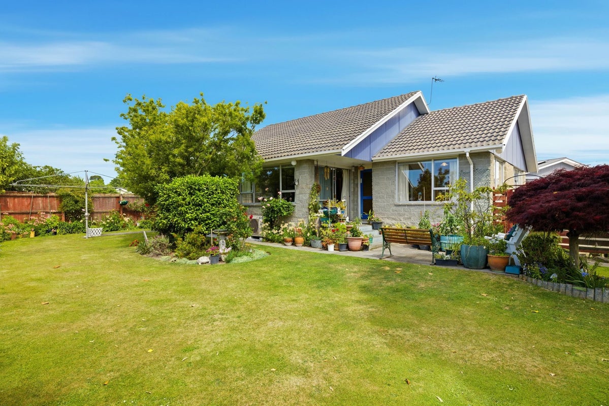 10 Islay Place, Woolston, Christchurch - Carousel 1