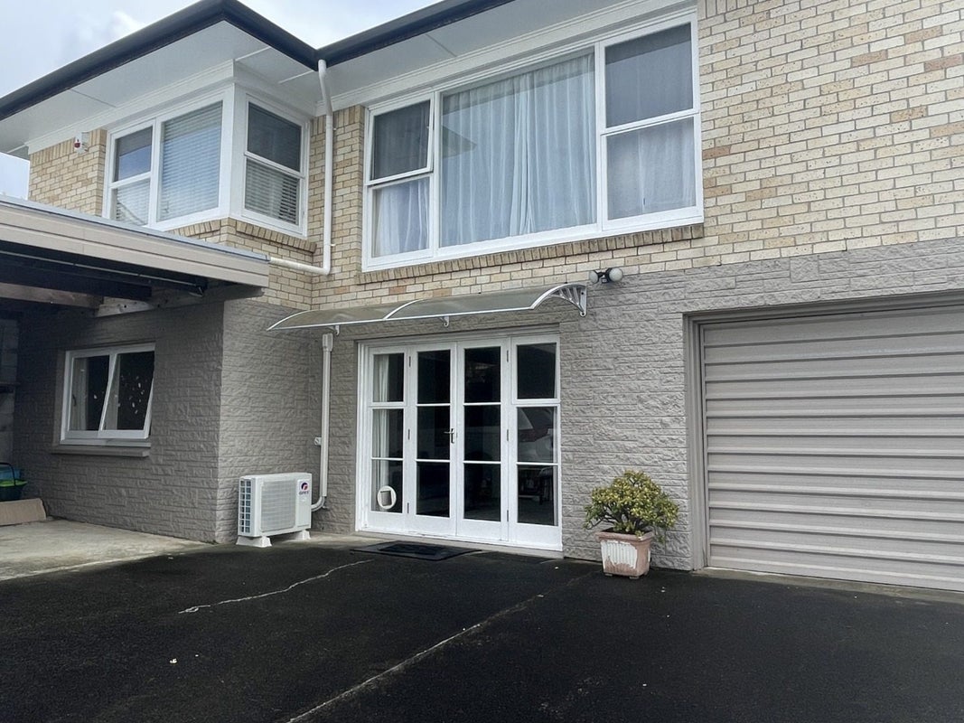 31 Bayview RD, Browns bay, Auckland  - Carousel 13