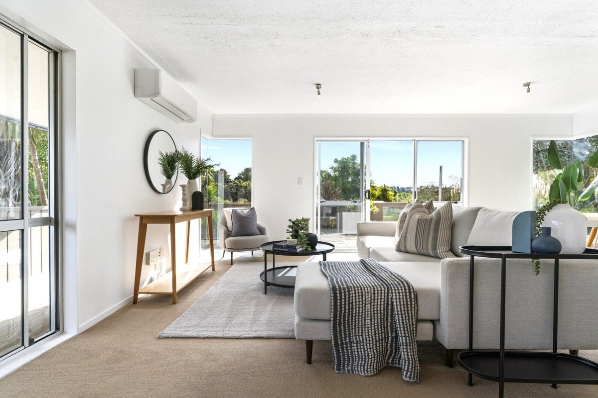 101 Watling Street, Gate Pa, Tauranga - Carousel 1
