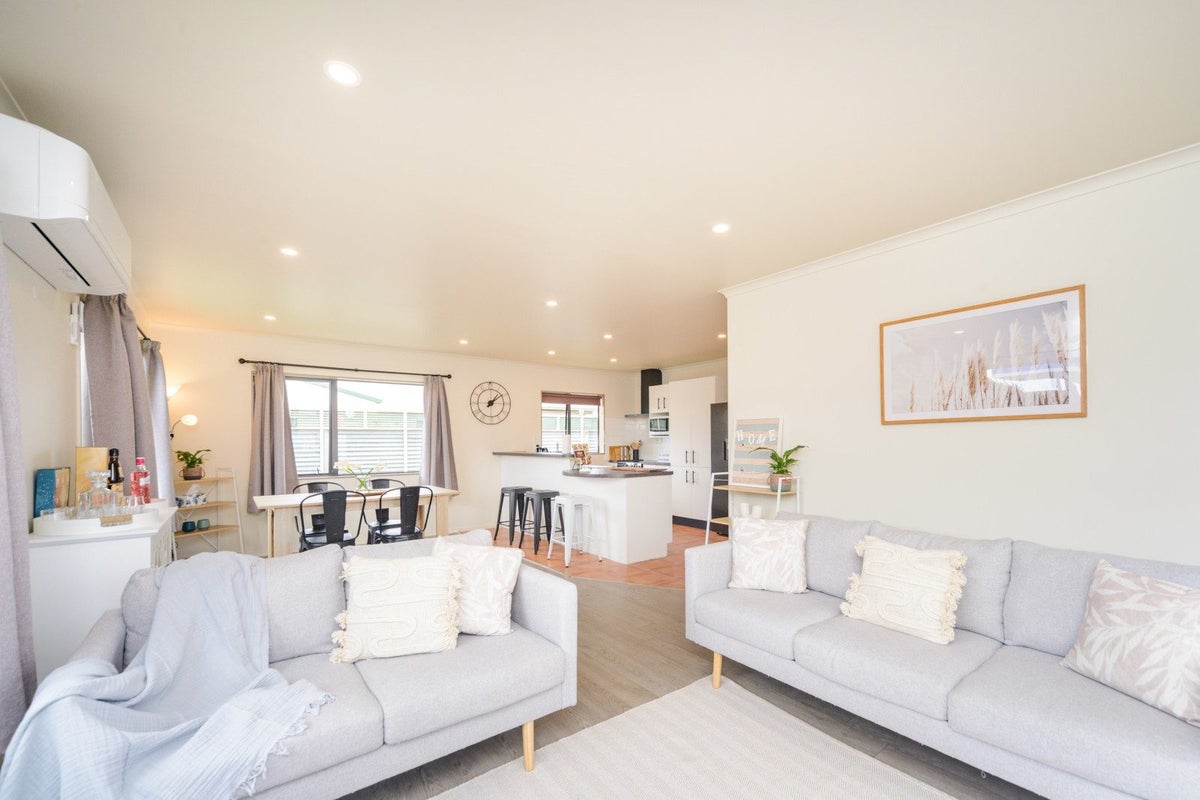 131B Church Street, West End, Palmerston North - Carousel 2