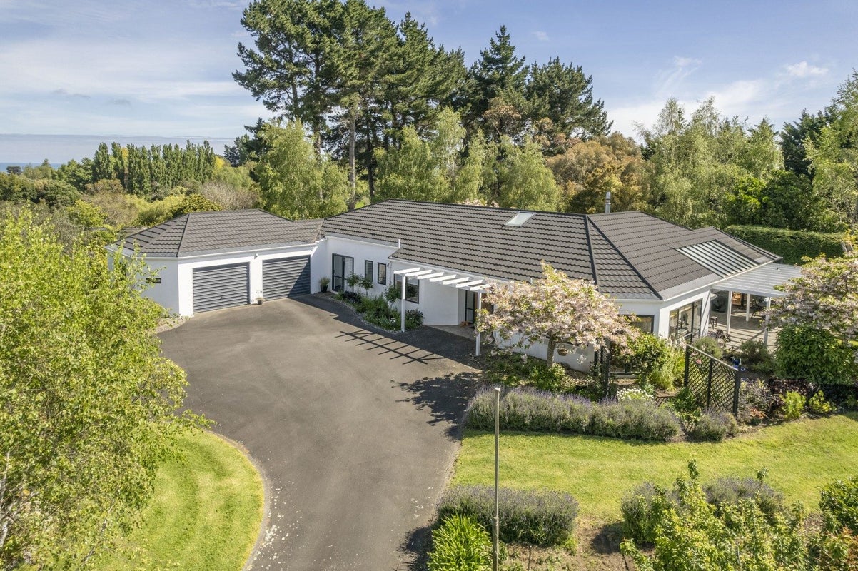 23 Dickens Lane, Otamatea, Whanganui - Carousel 1
