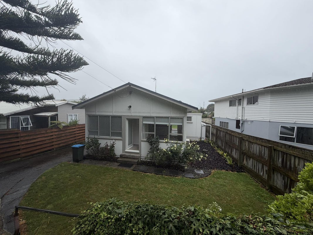 27 Paremata Crescent, Paremata, Porirua - Carousel 26