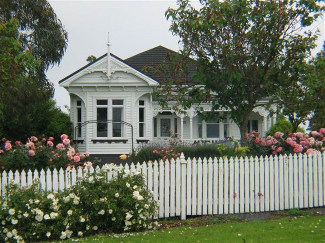 64 Broomfields Road, Howick - Carousel 1