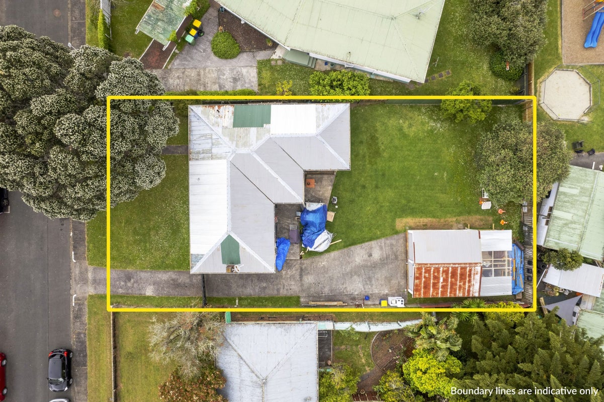 69 Te Kanawa Crescent, Henderson, Auckland - Carousel 2