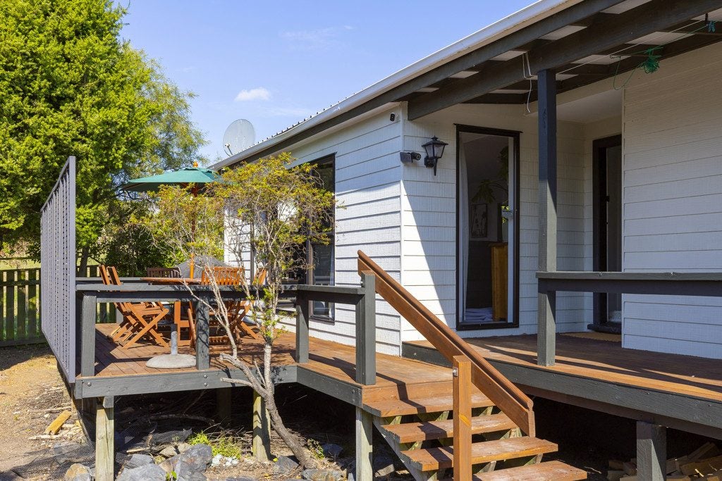 11 Huia Street, Taupo, Taupo - Carousel 2