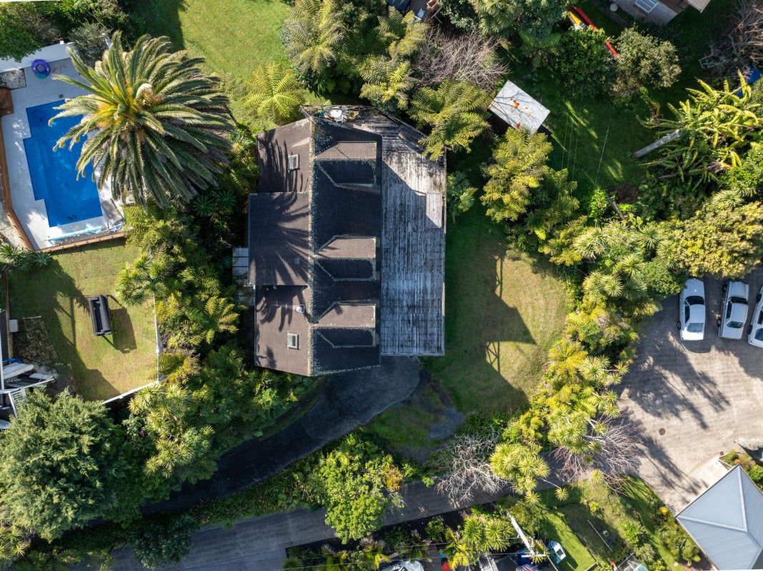 29 Rewi Street, Torbay, Auckland - Carousel 9