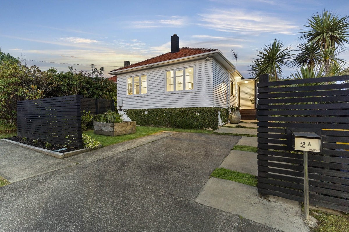 2A Wesley Street, Devonport, Auckland - Carousel 21