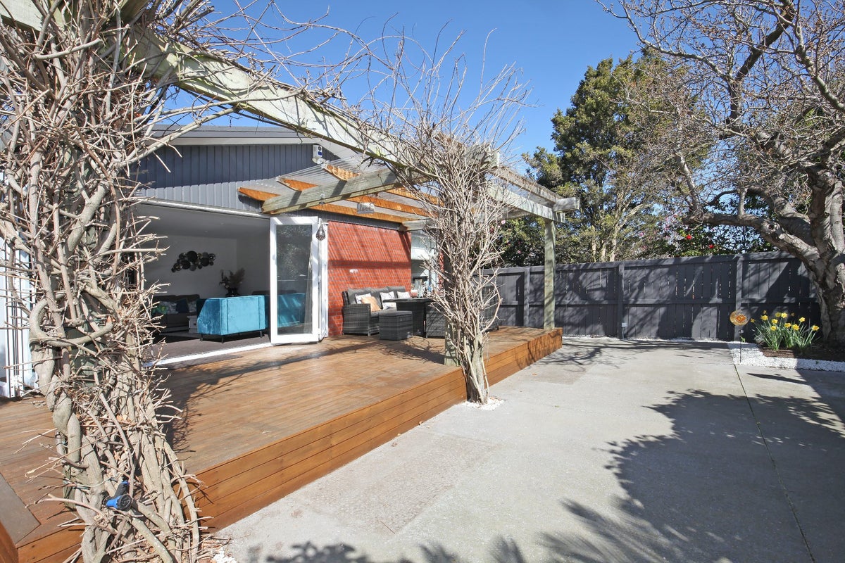 14 Oakfield Street, Burnside, Christchurch - Carousel 2