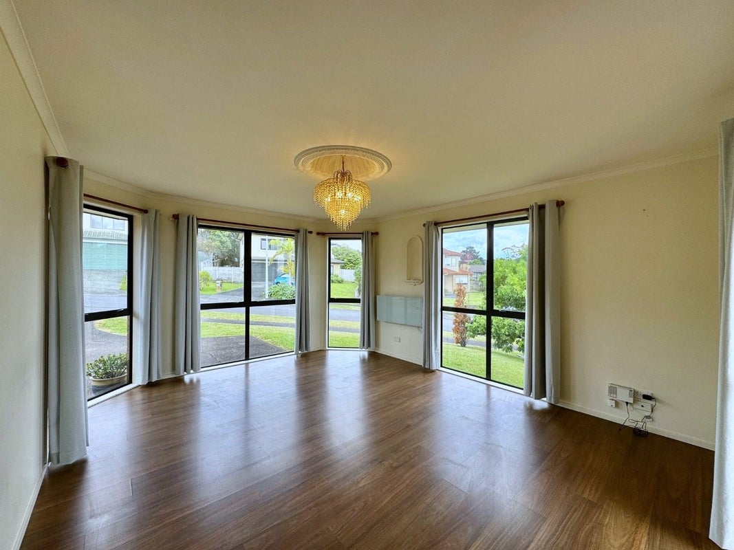 39 Black Teal Close, Unsworth Heights, Auckland - Carousel 2