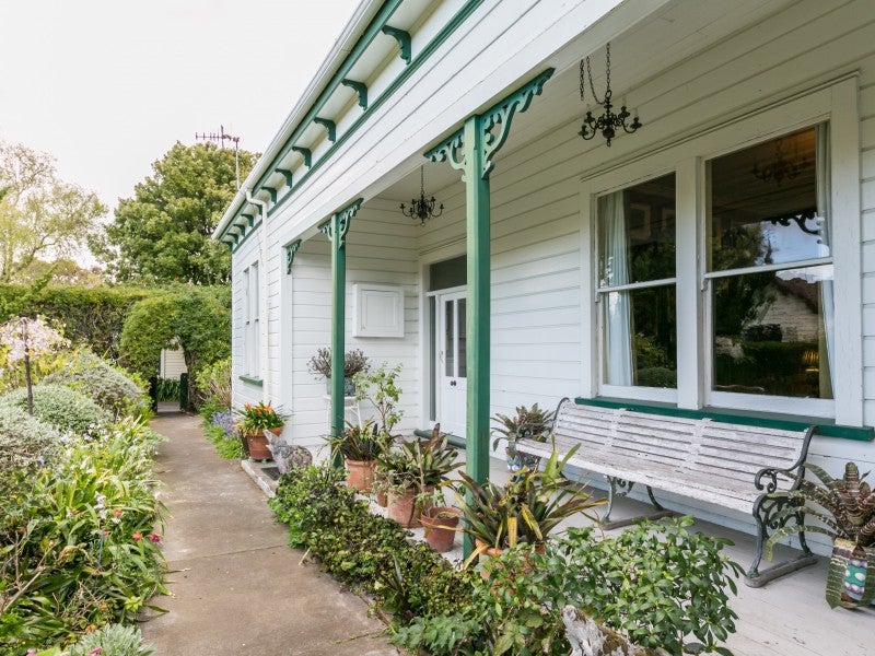 31 Napier Terrace, Hospital Hill, Napier - Carousel 25