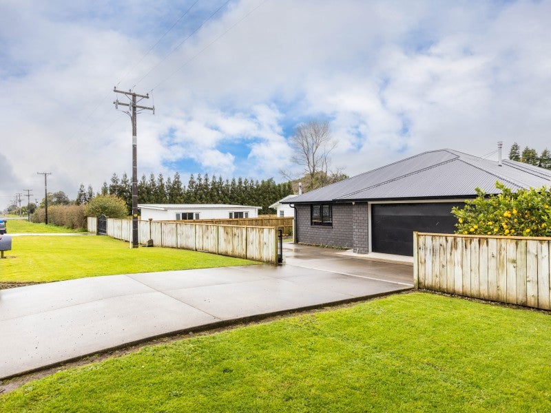 503 Richmond Road, Lepperton, New Plymouth - Carousel 2