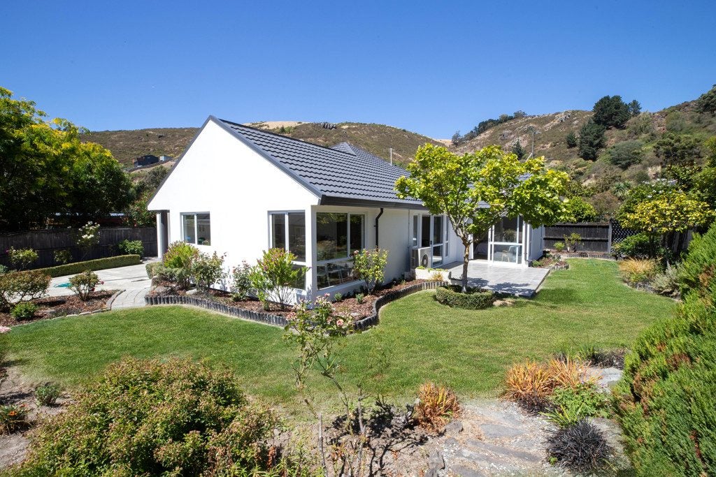 30 Alderson Avenue, Hillsborough, Christchurch - Carousel 1