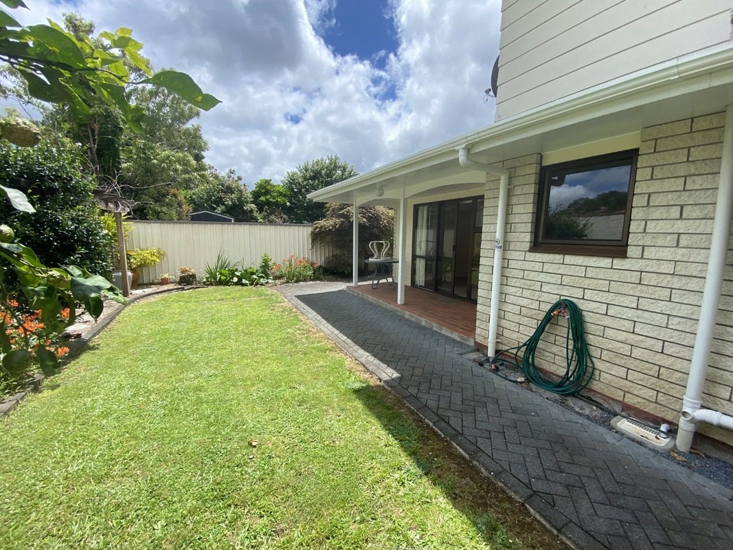 5A Apirana Avenue, Regent, Whangarei - Carousel 1