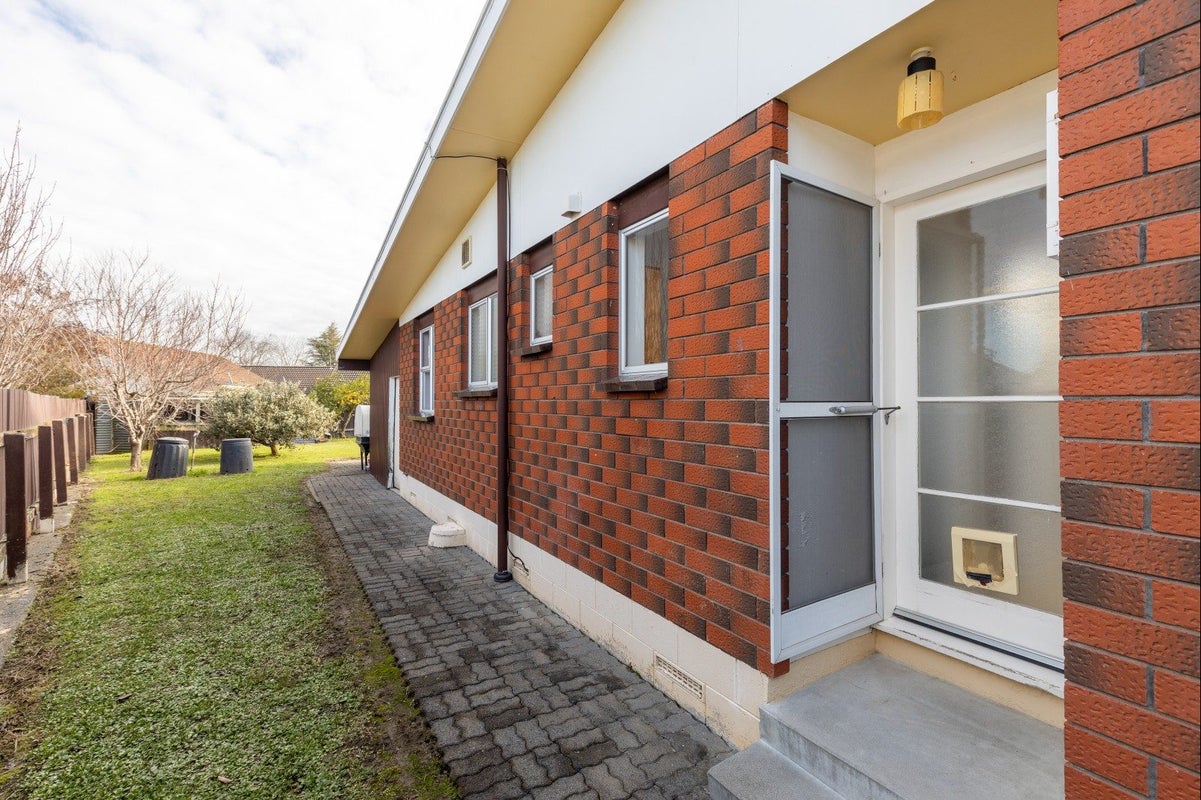 19 Alexander Street, Awapuni, Palmerston North - Carousel 26