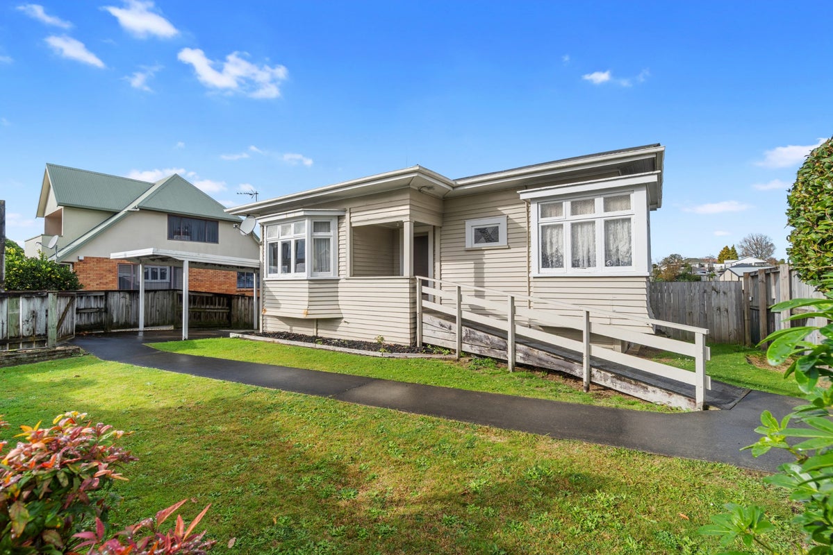 250 Park Road, Te Awamutu, Te Awamutu - Carousel 1