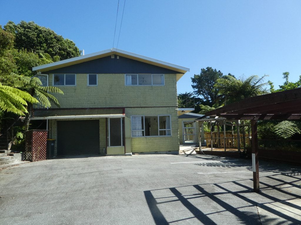 20 Weenink Road, Karoro, Greymouth - Carousel 1