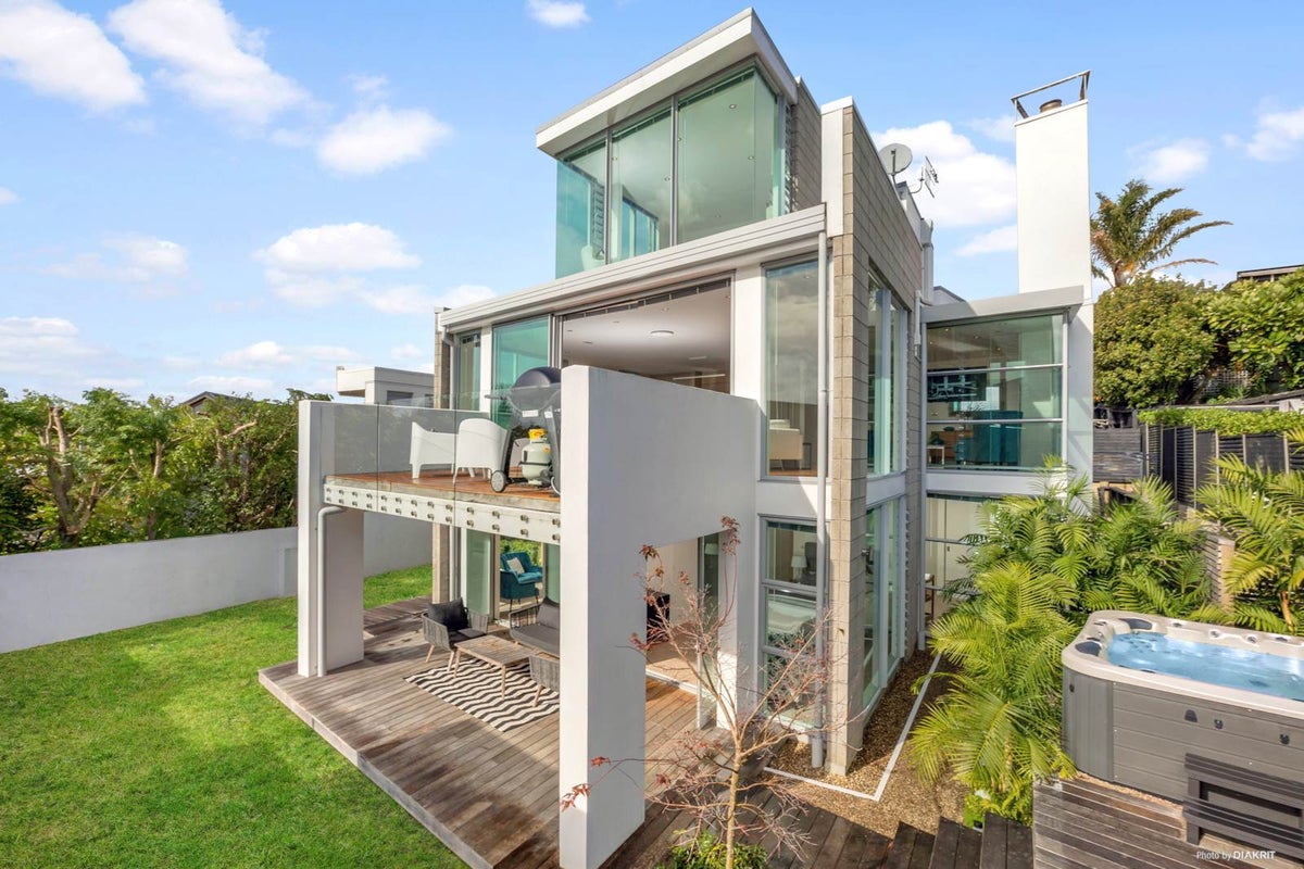 6A Rukutai Street, Orakei, Auckland - Carousel 2