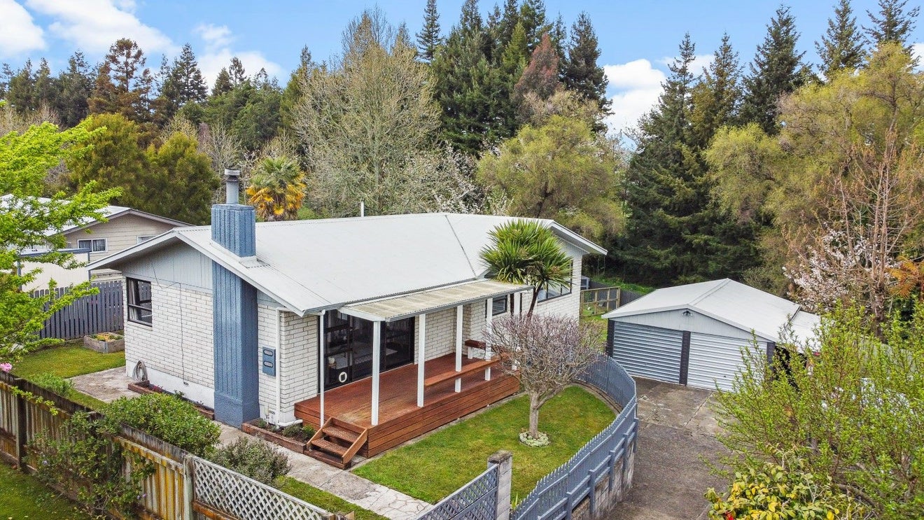 46 Alison Street, Mangakakahi, Rotorua - Carousel 16