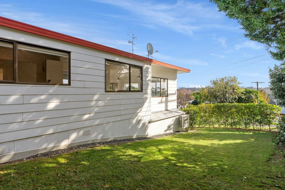 50A Watling Street, Gate Pa, Tauranga - Carousel 14