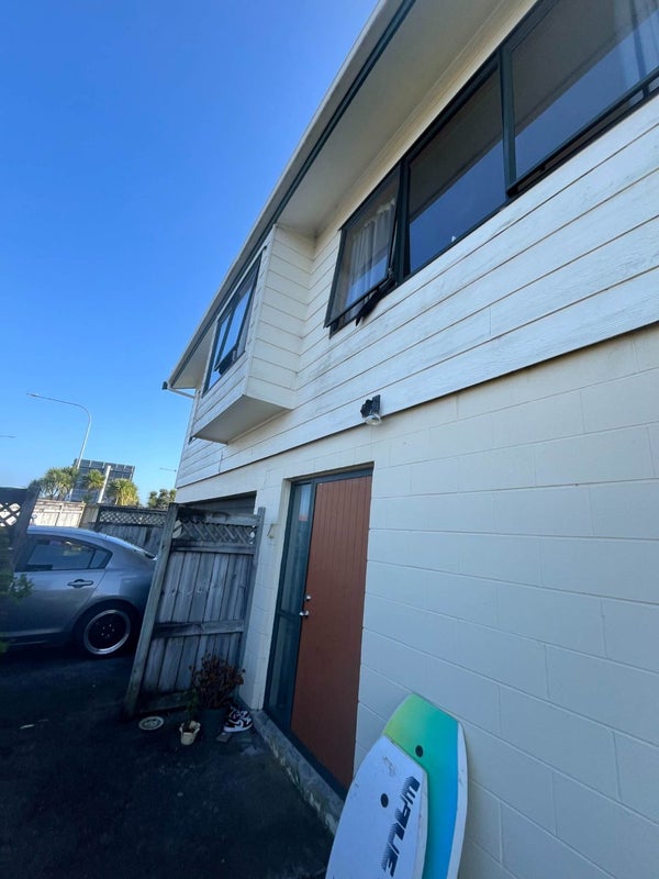 356 Te Atatu Road, Te Atatu South, Auckland - Carousel 2