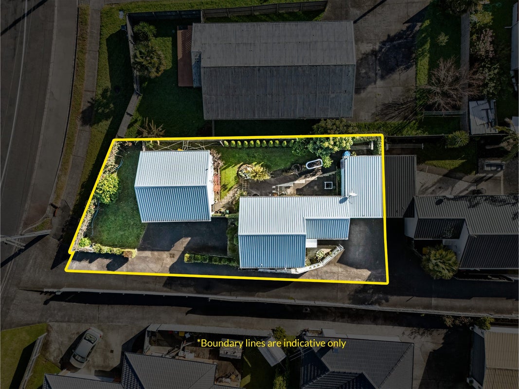 1/52 Tironui Road, Takanini, Auckland - Carousel 11