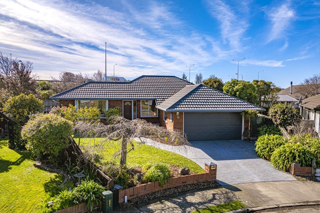 16 Leith Place, Spreydon, Christchurch - Carousel 1