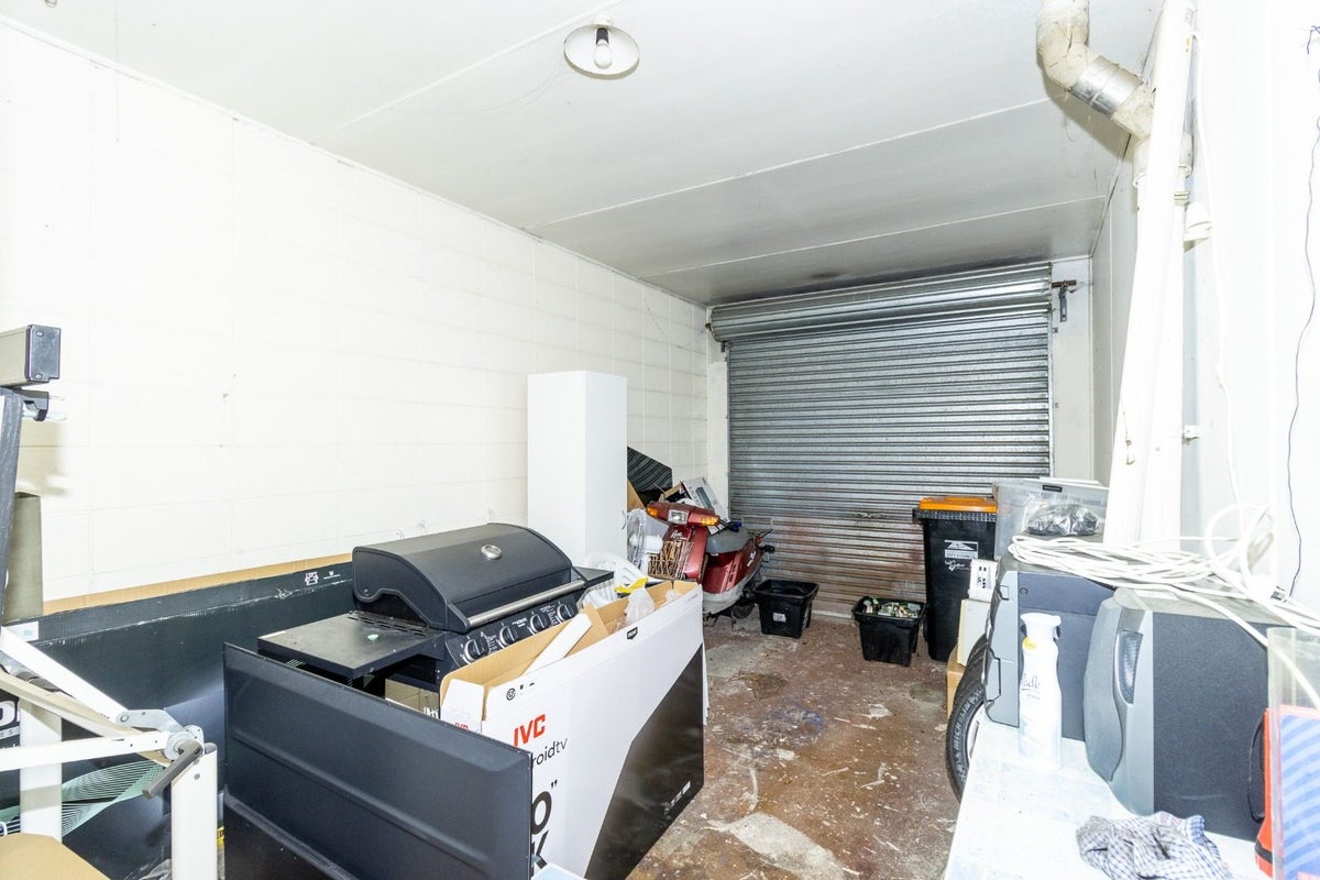 1 Pascal Street, Palmerston North, Palmerston North - Carousel 16