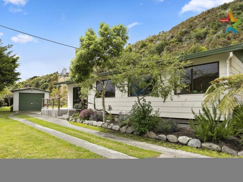 199 Coast Road, Wainuiomata, Lower Hutt - Carousel 2
