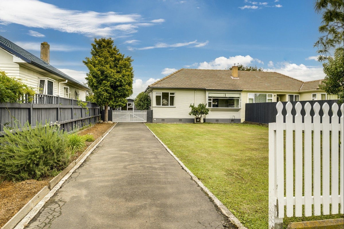 401A Awatea Street, Akina, Hastings - Carousel 15