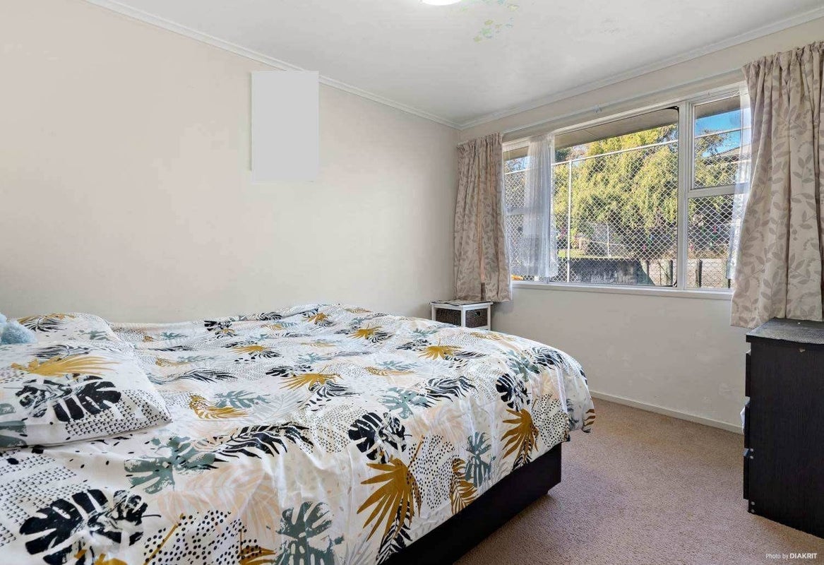 1/35 Patons Road, Howick, Auckland - Carousel 11