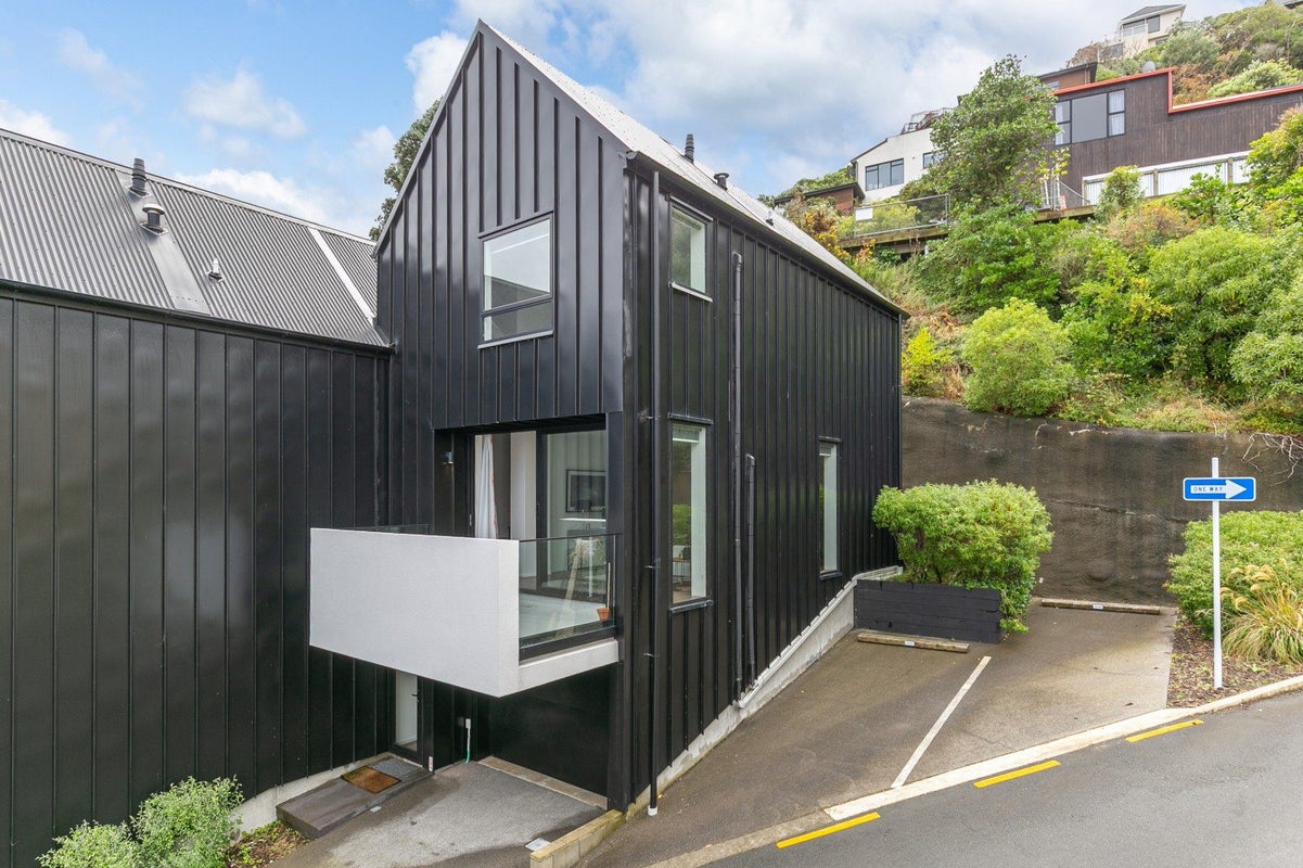 9 Erica Pabst Way, Island Bay, Wellington, Wellington - Carousel 1