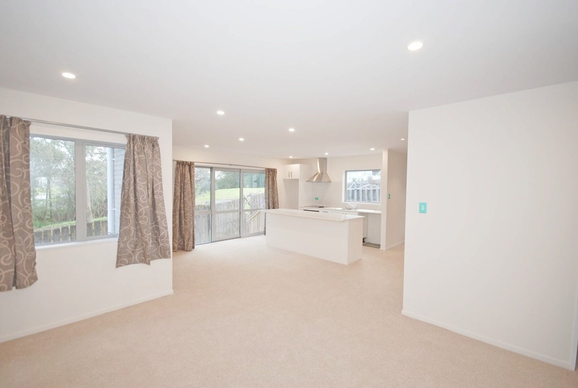 56A Titoki Street, Te Atatu Peninsula, Auckland - Carousel 2