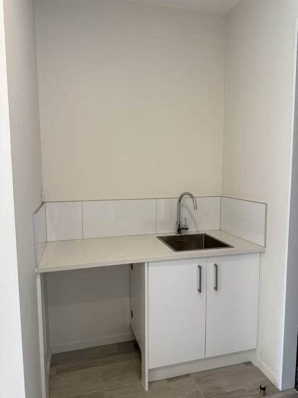 6/22 Fitzgerald Road, Mount Wellington, Auckland - Carousel 2