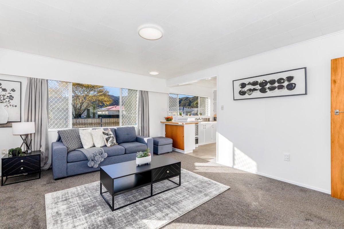 1/2 Matthews Road, Wainuiomata, Lower Hutt - Carousel 2