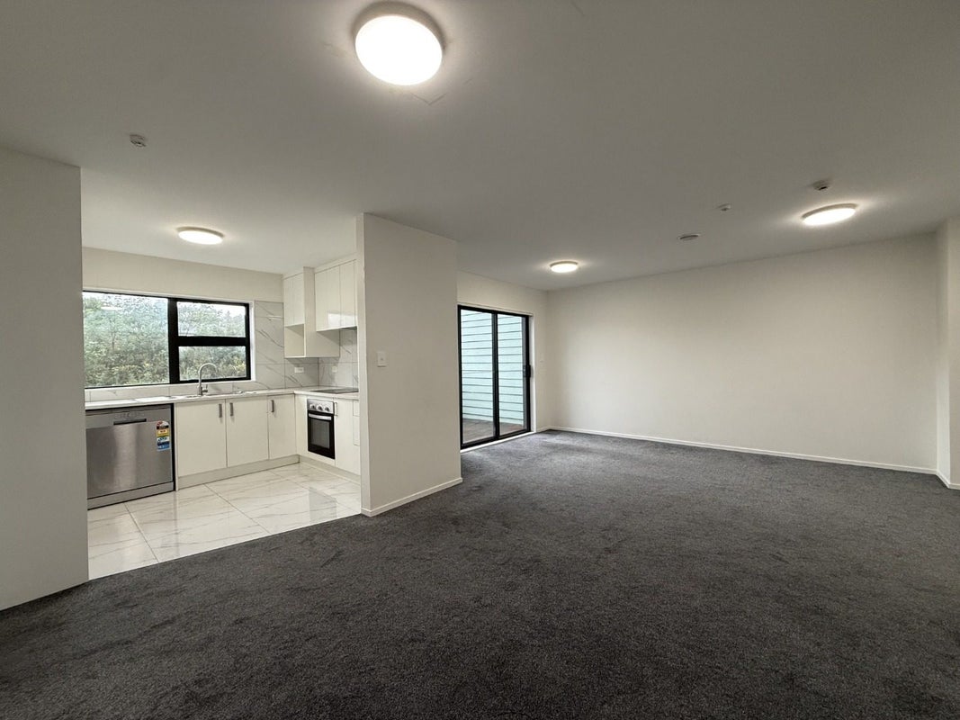 152 Triangle Road, Massey, Auckland - Carousel 1