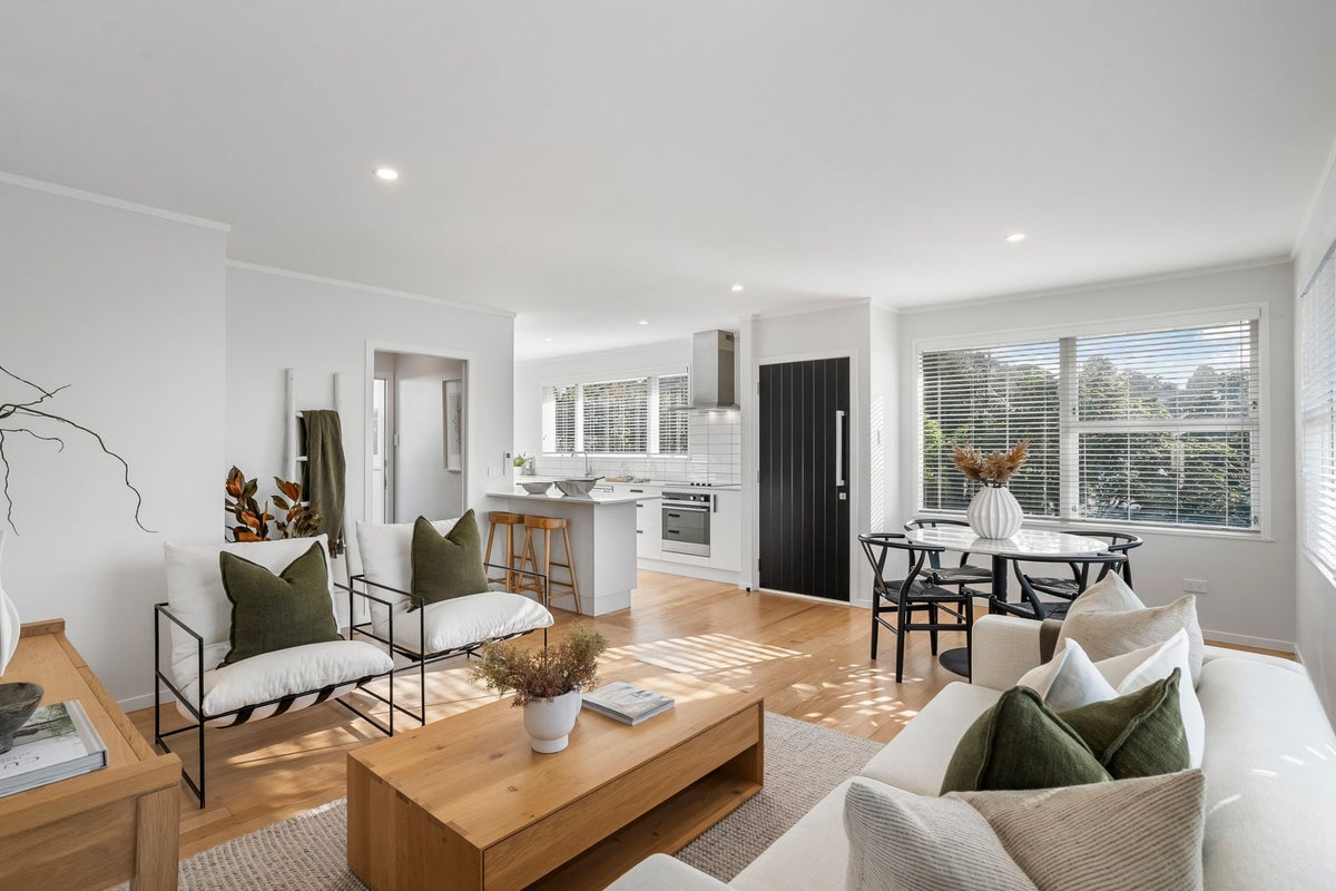 1/14 Quentin Avenue, Royal Oak, Auckland - Carousel 2