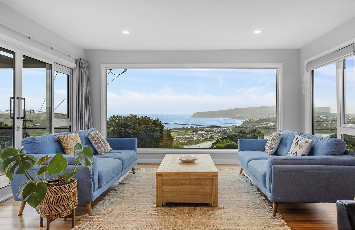92 Kahu Road, Paremata, Porirua - Carousel 1