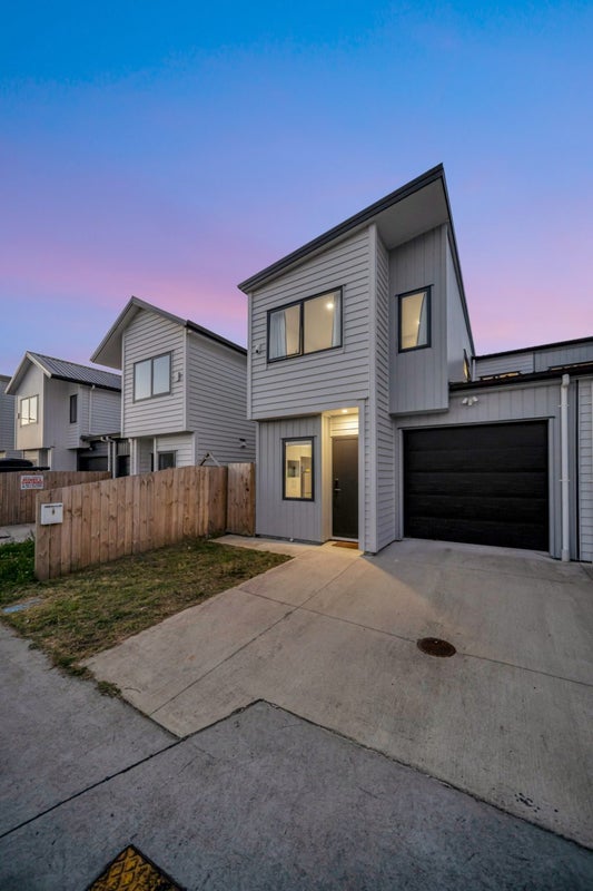 9 John Burn Road, Takanini, Auckland - Carousel 36