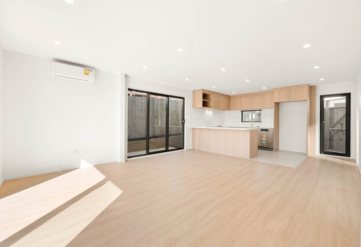 46 Burswood Drive, Burswood, Auckland - Carousel 2