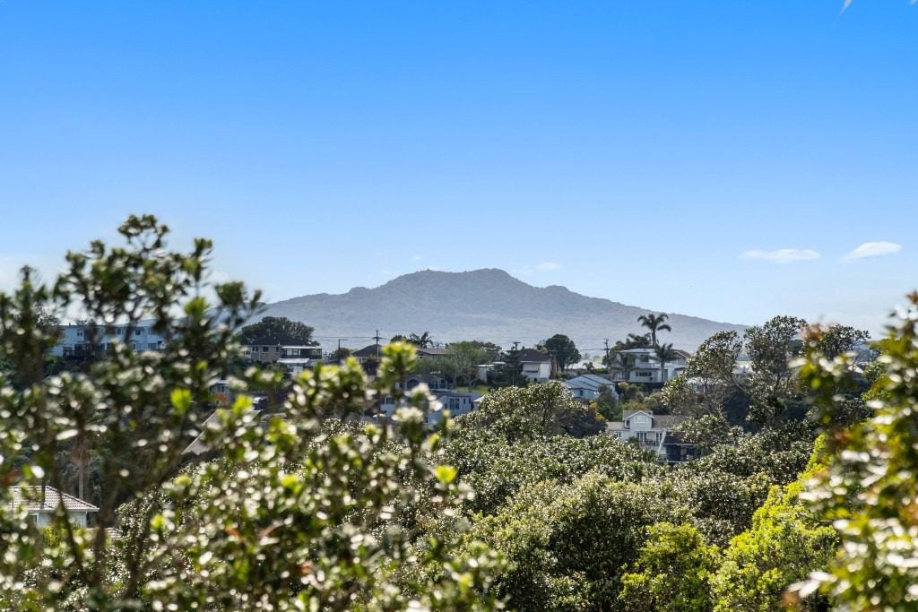 49A Onewa Road, Northcote, Auckland - Carousel 22