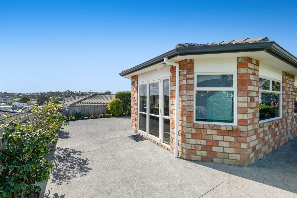 16 Elan Place, Stanmore Bay, Whangaparaoa - Carousel 15