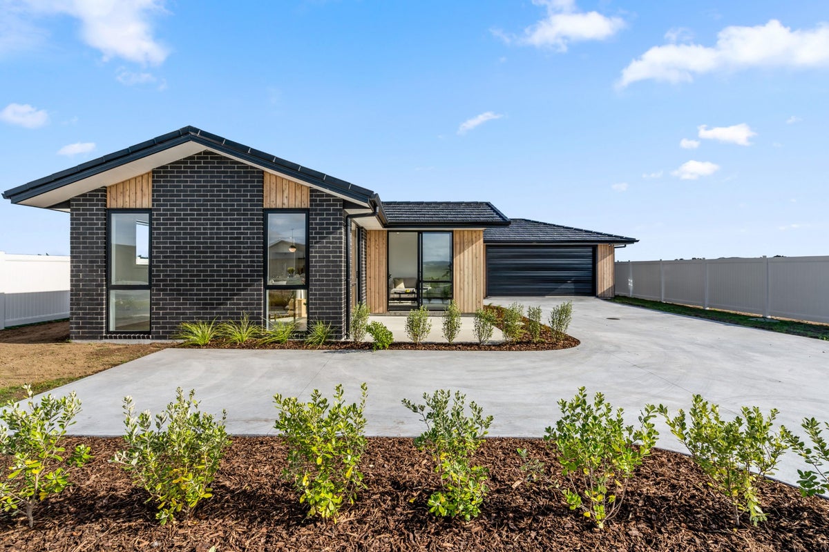 77 Maturiki Drive, ONE TREE POINT, RUAKAKA - Carousel 32
