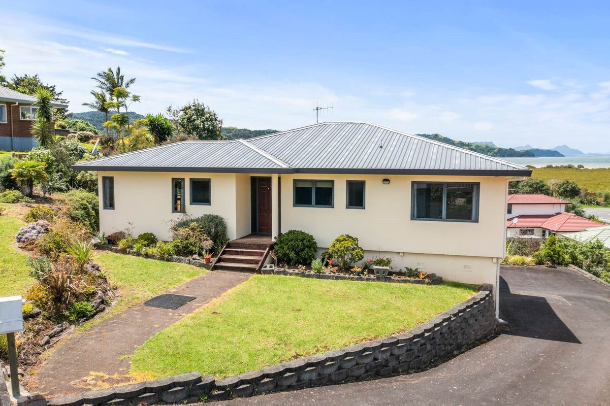 4 Seabreeze Place, Onerahi, Whangarei - Carousel 25