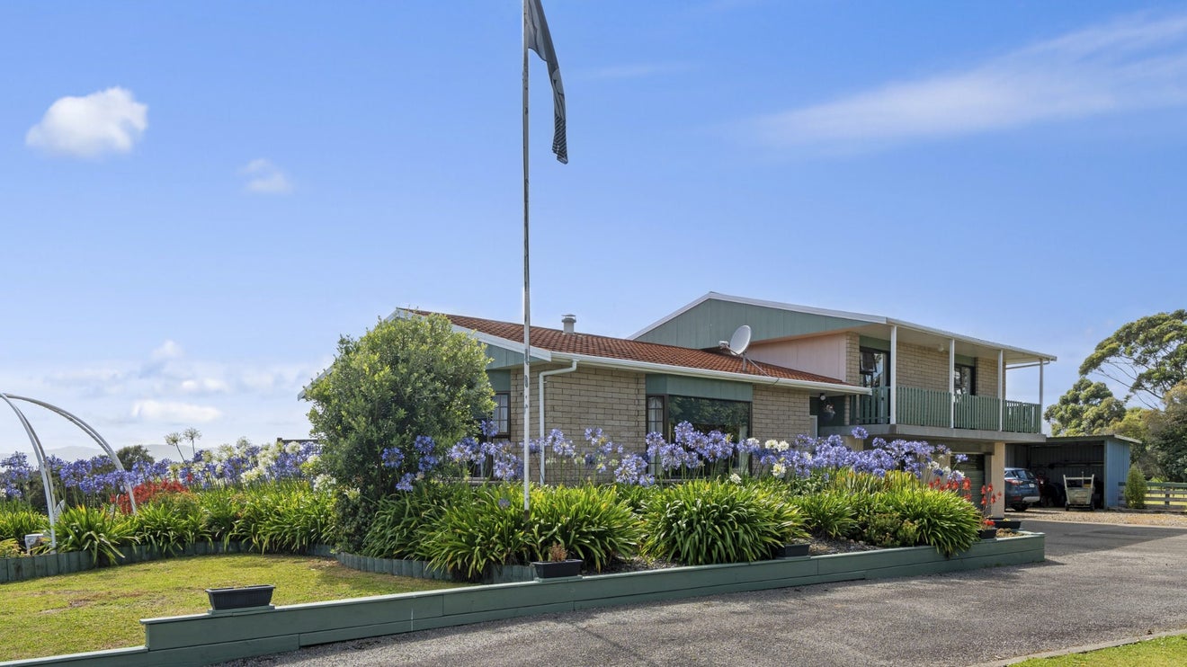 124 Kukutauaki Road, Koputaroa, Levin - Carousel 1