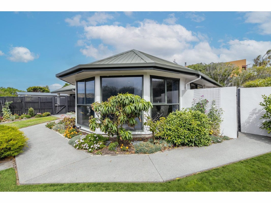 24 Pandora Street, North New Brighton, Christchurch - Carousel 1