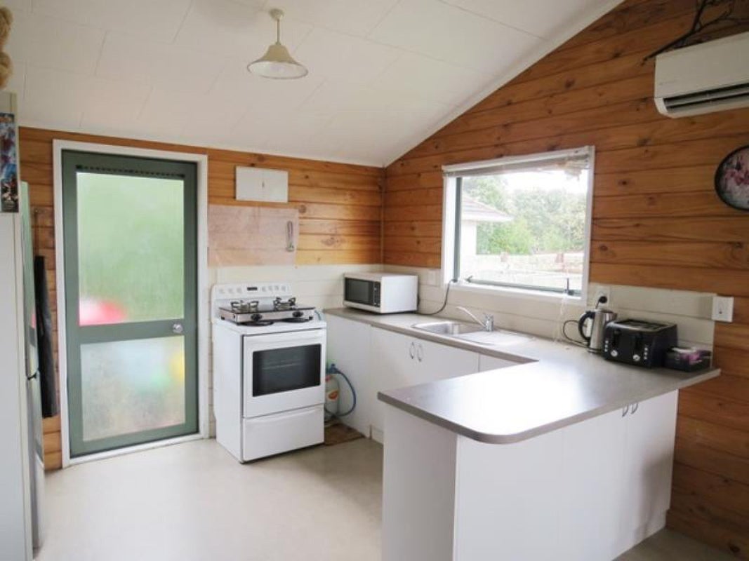 61 Doone Street, Lynmouth, New Plymouth - Carousel 1