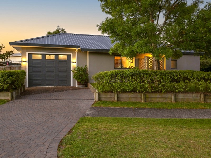 2 Balmoral Drive, Hilltop, Taupo - Carousel 22
